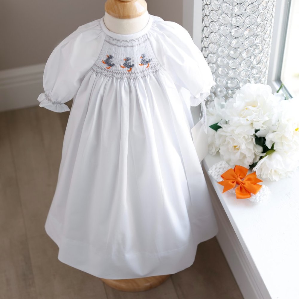 Newborn Smocked White Dress Ducklings Boutique NWT Spring Special Occasion